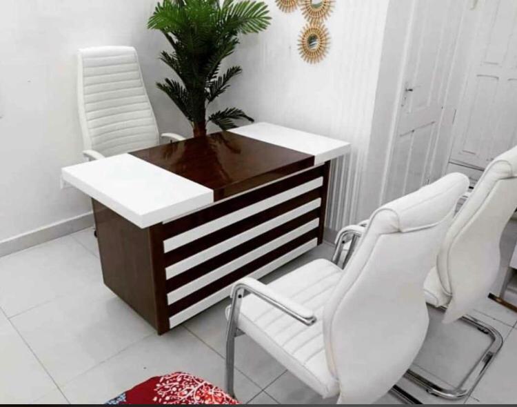1.4Mtr Office Desk + Leather chairs-909A Home Office Garden | HOG-HomeOfficeGarden | online marketplace