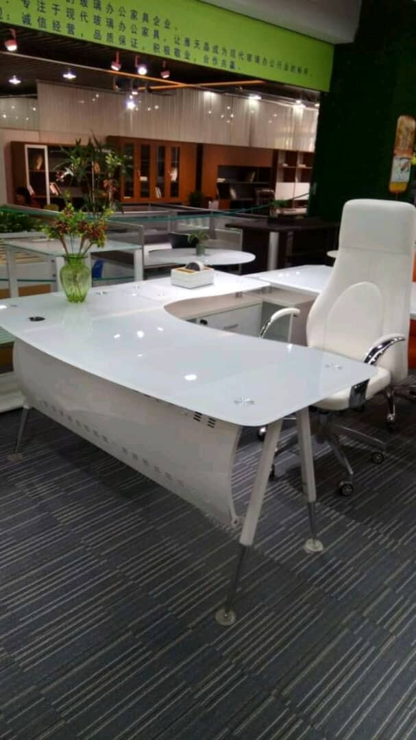 1.8 Metre Glass Top Office Desk-White Home Office Garden | HOG-HomeOfficeGarden | online marketplace