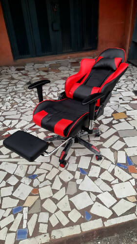 PVC Swivel Gaming Chair with Footrest