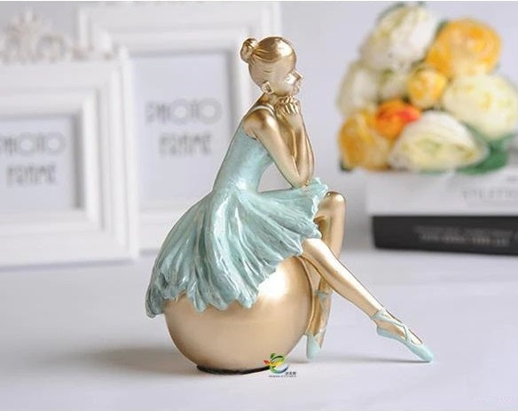 Ballerina Figurine | HOG - Home. Office. Garden online marketplace