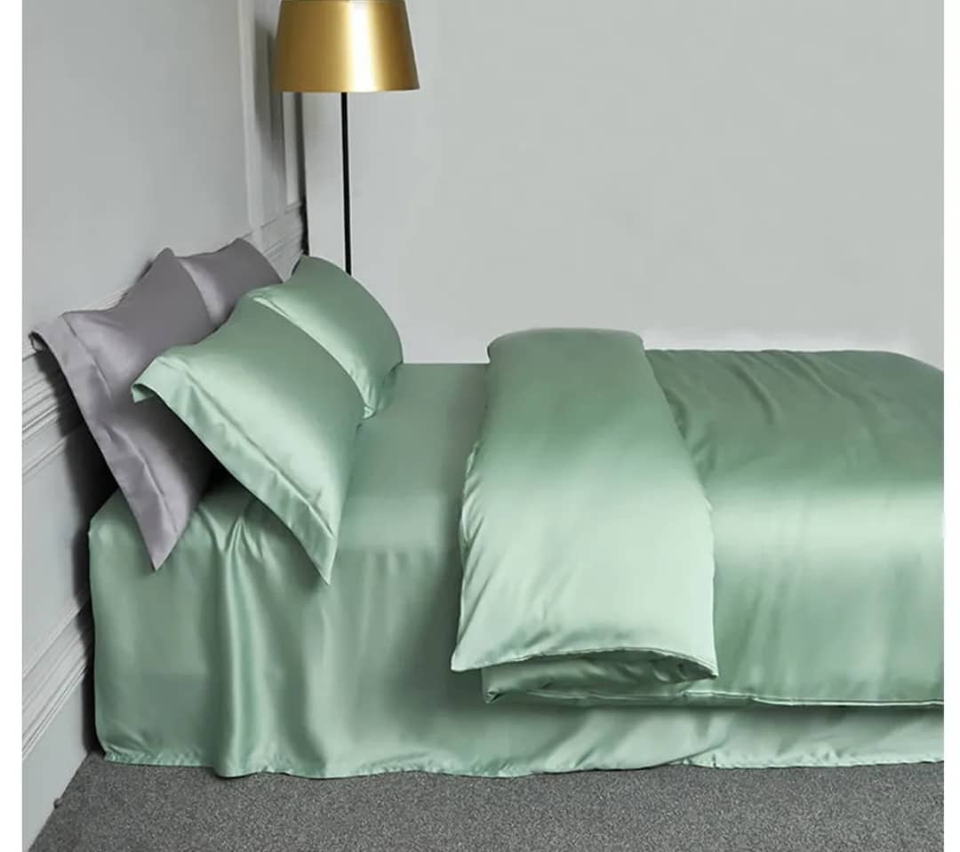 Luxurious Silk Beddings Home Office Garden | HOG-HomeOfficeGarden | online marketplace
