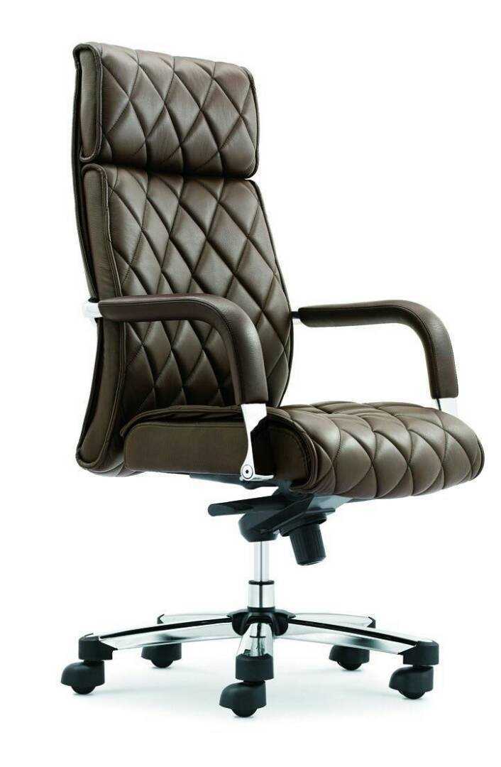 Pleated Black High Back Swivel Leather Chair