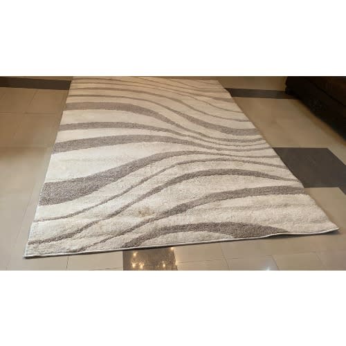 Structures Collection Epifania Rug 6’7 X 9’6